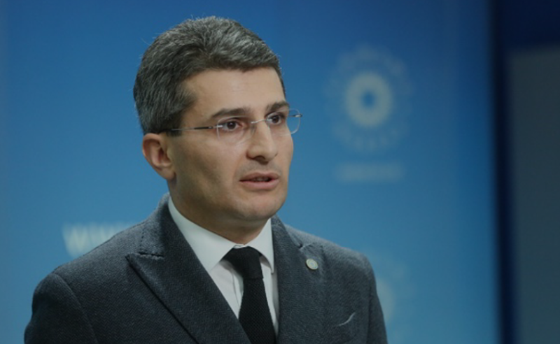 "თავს გადადება და თავგანწირვა არ ფასდება და არც უკრაინას დაუფასდა" - მდინარაძე