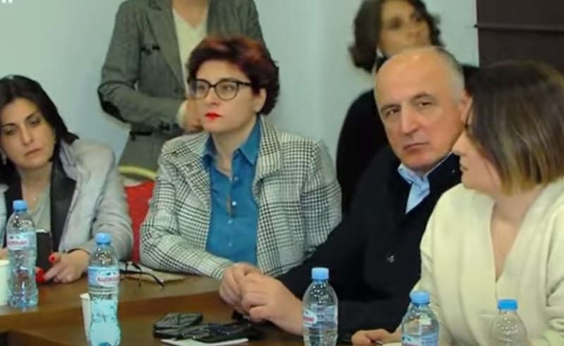  დიდი გადალაგება ოპოზიციაში - რომელი პარტიის გარშემო შეიქმნება პოლიტიკური ცენტრი?