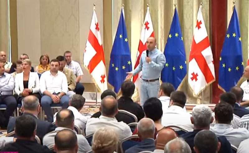  ონიანი ხაბეიშვილს: „გადააბიჯეთ პატივმოყვარეობას და დაელაპარაკეთ თანამებრძოლებს“