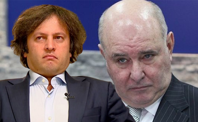 ბათუმის პროტესტმა კრემლი წყობიდან გამოიყვანა - კარასინის და კობახიძის გვავნილები ერთმანეთს გაჭრილი ვაშლივით გავს