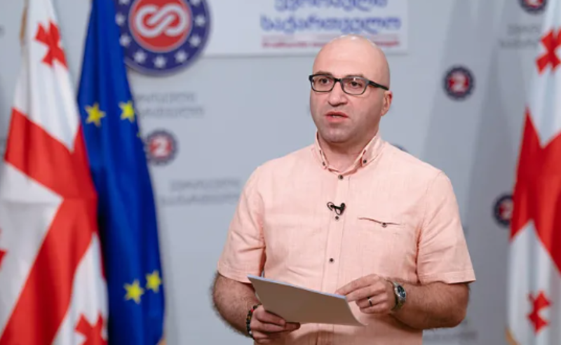 301 ადამიანი მუშაობს ონის მერიაში, რომელიმე ასულიყო და ენახა, რა ხდებოდა შოვში - ბესიკ დონაძე