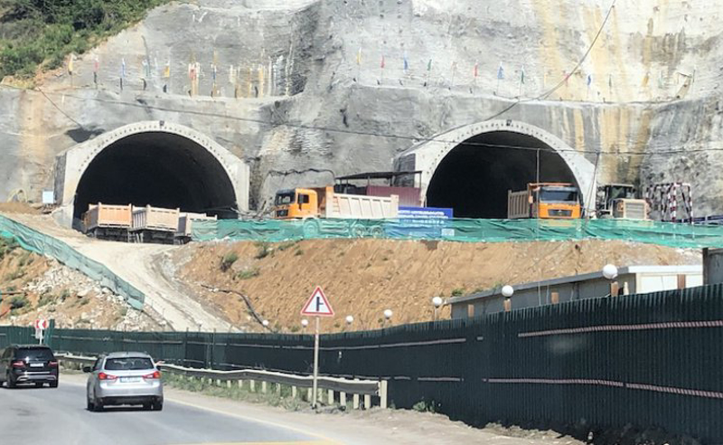 დგას თუ არა შოვის შემდეგ სტიქიური კატასტროფის წინაშე რიკოთი? - სპეციალისტები საფრთხეებზე საუბრობენ