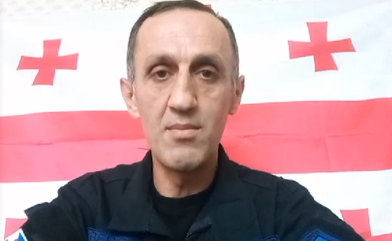 შიმშილობა ფრონტის ხაზზე - ყოფილი მაღალჩინოსანმა პროტესტის უკიდურეს ფორმას უკრაინაში მიმართა