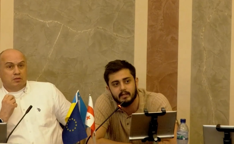 ყველაზე დიდი ხანია ქვეყანას მართავთ და რაც ცუდი ხდება, თურმე სულ სხვების ბრალია - კობერიძე "ოცნებას"