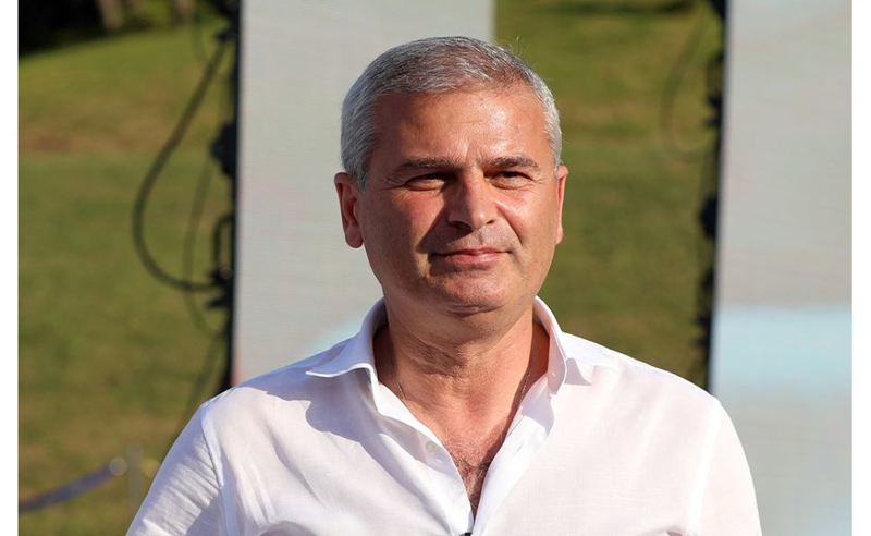 მედვედევის კომპლიმენტი "ოცნებას" - ხელისუფლება თავს იმართლებს