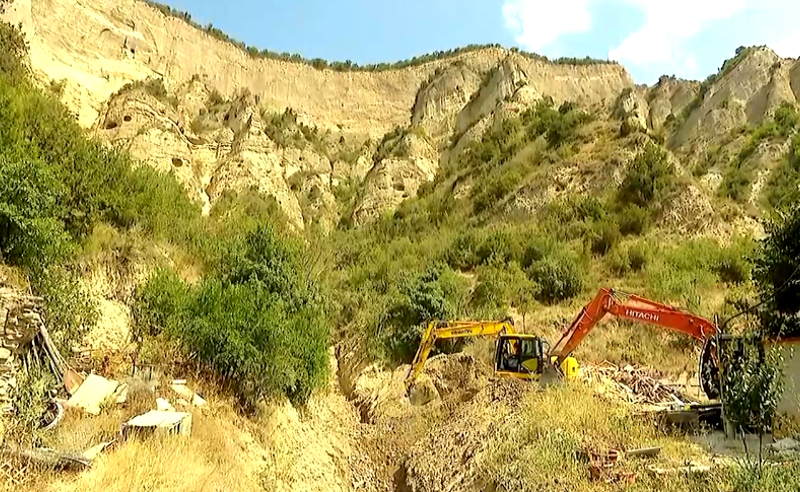 შიომღვიმეში მძიმე ტექნიკამ მუშაობა დაასრულა - გადაადგილების შეზღუდვა მოხსნილია