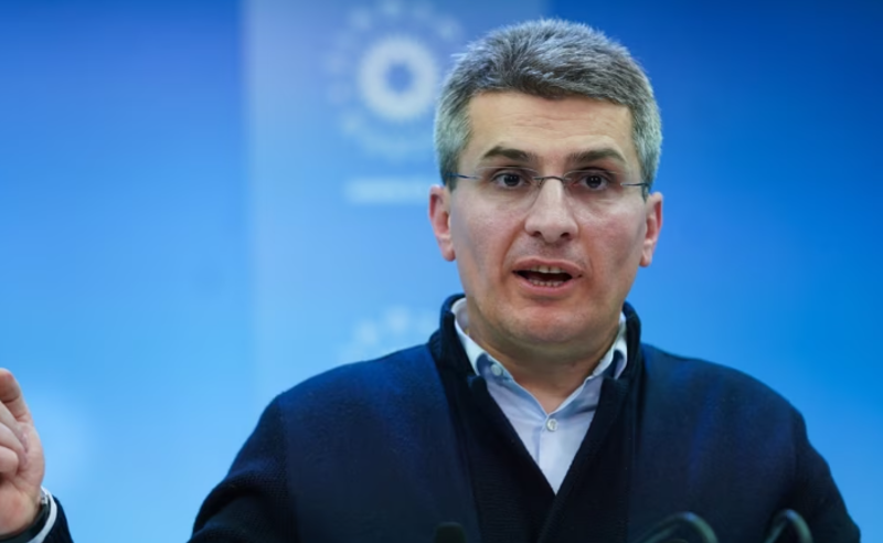 პრეზიდენტი რეპუტაციულად ძლიერად დაზიანებულია - მამუკა მდინარაძე