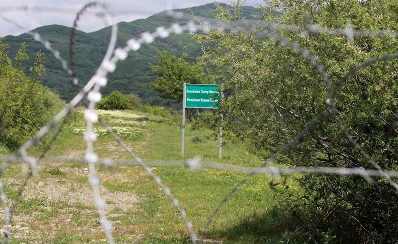 ერთჯერადი საშვები ახალგორელებისთვის - ცხინვალის საოკუპაციო რეჟიმი ახალი ვაჭრობისთვის ემზადება 