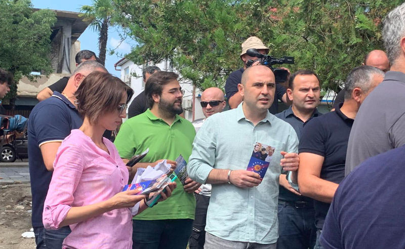 ნუ გეშინიათ ამ „ჩმორების“ და ლაჩრების, დღეს ბევრნი ვართ და იმალებიან - ხაბეიშვილი ჩოხატაურშია