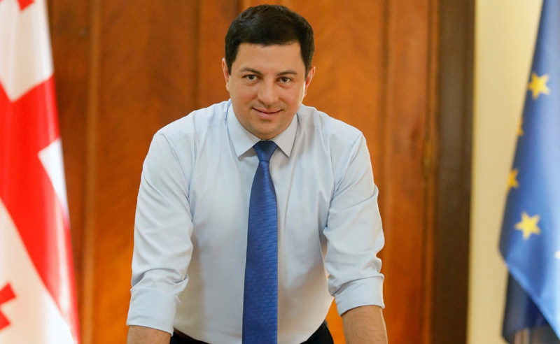 უკანონო პრეზიდენტს უწოდებდნენ, ახლა ამბობენ, რომ ისტორიაში საუკეთესოა, გასაკვირი არ იქნება, თუ ზეწოლა გაგრძელდება - თალაკვაძე