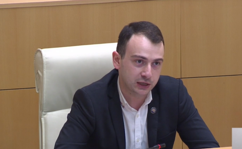 "ხაბეიშვილი გადაიქცა ქურქუმალ ვალინკად" - ჩაკვეტაძე
