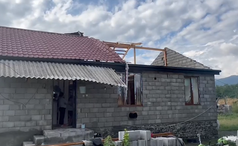 ლაგოდეხში სტიქიის შედეგად მოსახლეობის ნაწილი თავშესაფრის გარეშე დარჩა - ადგილობრივები შველას ითხოვენ