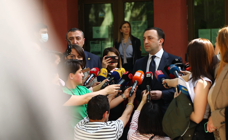 პრემიერის მიერ პირადი მიზნებისთვის სახელმწიფო რესურსის შესაძლო გამოყენების ფაქტზე გამოძიება უნდა დაიწყოს - NGO-ები