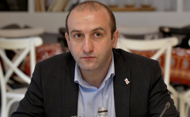 დაიწყეს მოსამართლეებით, მეორე ნაბიჯია ფარცხალაძე და მგონია, რომ ეს პროცესია და არა დასრულებული ფაქტი - იაგო ხვიჩია