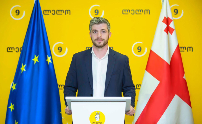 სამთავრობო თვითმფრინავი როგორც ავიატაქსი - ირაკლი კუპრაძე სავარაუდო კორუფციაზე საუბრობს