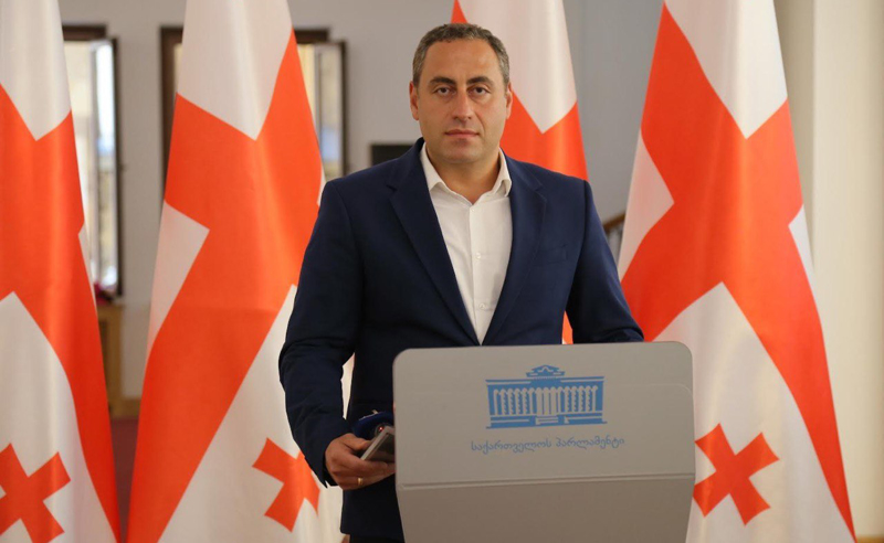 დეოლიგარქიზაცია არის დებიძინიზაცია, დეფარცხალიზაცია, დეღარიბაშვილიზაცია, დეკალაძიზაცია - ვაშაძე
