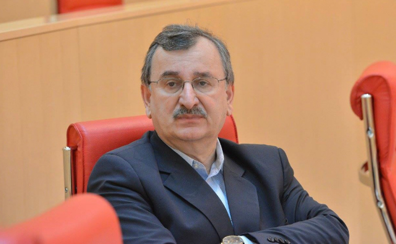 რომან გოცირიძე ეჭვობს, რომ სანქცირებულმა ფარცხალაძემ თანხების რუსეთში გადარიცხვა მოასწრო 