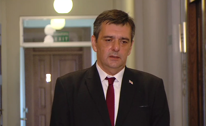 კონსტიტუციას თუ ვინმე არღვევს, არღვევს უმრავლესობა - პრეზიდენტის საპარლამენტო მდივანი