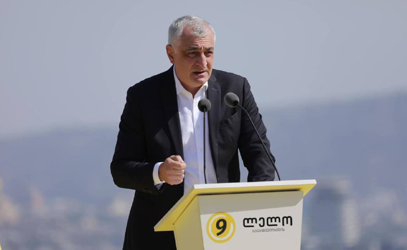 პორტი აშენდება გაურკვეველი ინვესტორებით, ბიუჯეტით და კომპანიებით. კომენტარი თქვენთვის მომინდვია! - ხაზარაძე