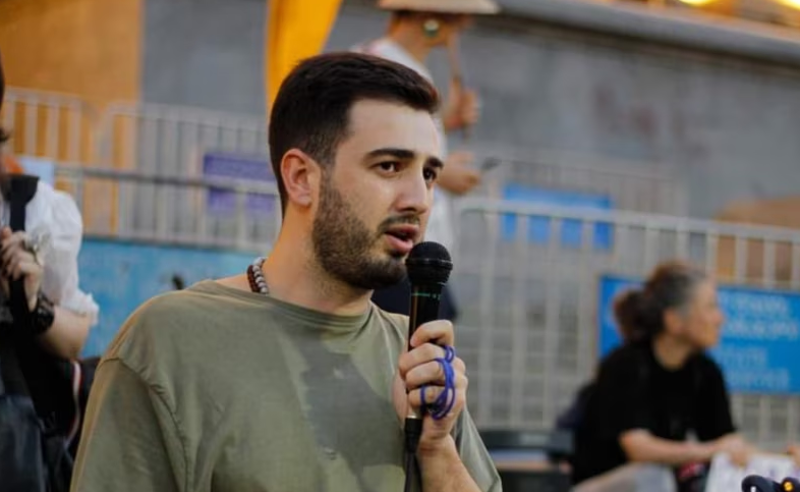 თეთრი ფურცლების საქმე - მოძრაობა „ჯიუტის" წევრი ლაშა ჯანჯღავა 2000 ლარით დააჯარიმეს.