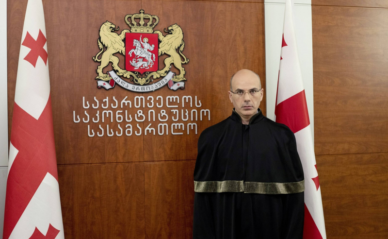 პრეზიდენტის იმპიჩმენტის შესახებ დასკვნა წესით 14-15 ოქტომბრისთვის მზად უნდა იყოს - საკონსტიტუციოს მოსამართლე