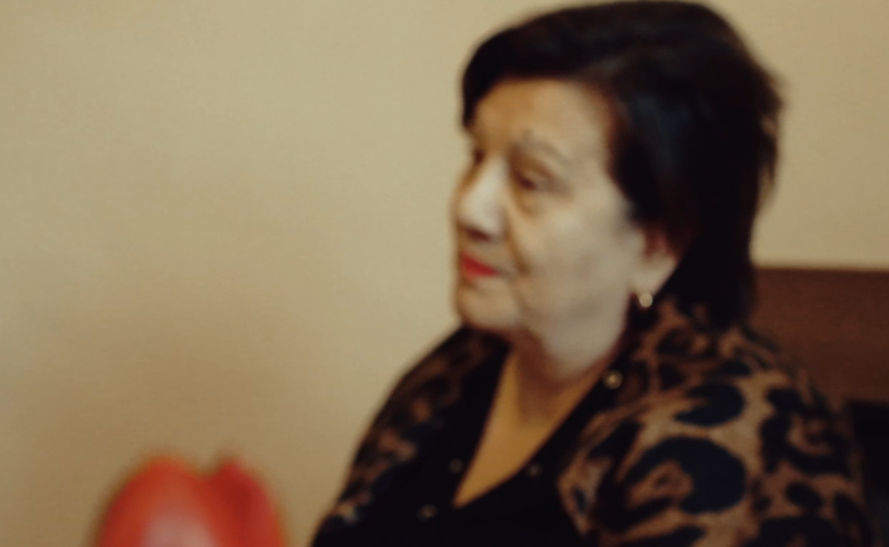 თაღლითობაში მხილებული ნოტარიუსები განსასჯელის სკამზე - დაარღვევენ თუ არა დუმილს ბრალდებულები