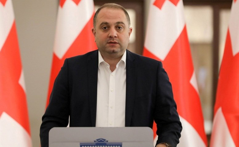 "ოცნებაში" ვერ ამბობენ, აღიარებენ თუ არა პუტინს დიქტატორად