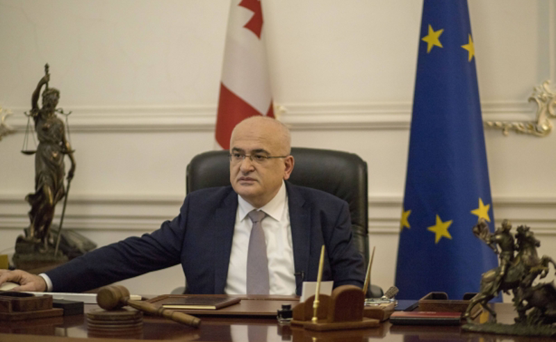 ზეწოლის გარეშეც ვიცით როგორ და რა გადაწყვეტილება უნდა მივიღოთ - მერაბ ტურავა