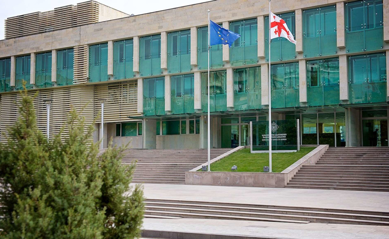 რევოლუციონერად მონათლული ხელოვანები სუს-ს სრული ჩანაწერის გასაჯაროებისკენ მოუწოდებენ