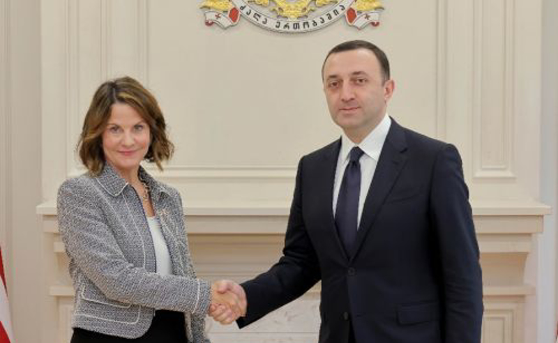 უსიამოვნო პრეცედენტები უნდა დავივიწყოთ - პრემიერი აშშ-ზე 