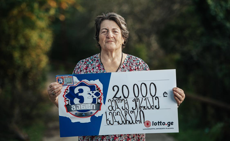 მომენტალურ ლატარია "3 შანსში" 20 000 ლარი გათამაშდა