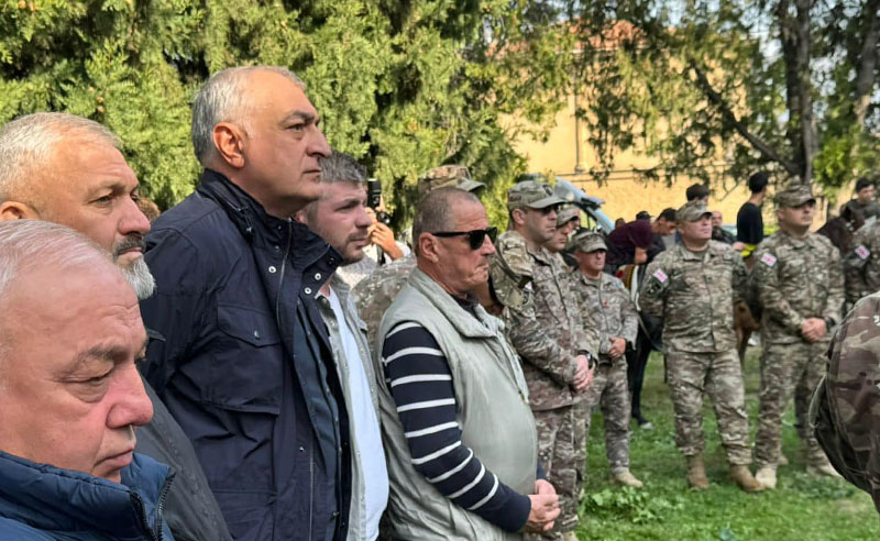 "ჩვენს გმირებს იმისთვის არ უბრძოლიათ, რომ საქართველო რუსეთს ჩაბარდეს" -  მამუკა ხაზარაძე ანწუხელიძის ბიუსტის გახსნას დაესწრო