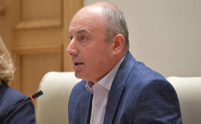 ვითომ ლანძღავს ნაცმოძრაობას, მაგრამ ფიცი მწამს, ბოლო მაკვირვებს - მაჭარაშვილი გახარიაზე