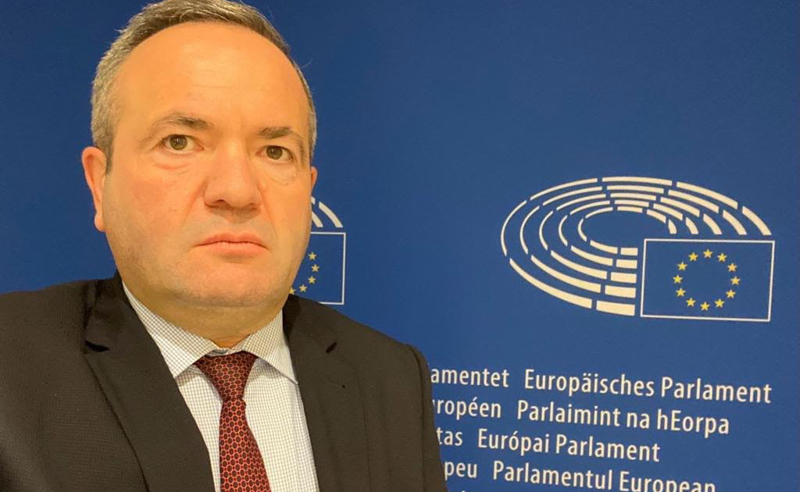 სააკაშვილის უკანონო პატიმრობა არჩევნების სამართლიანობას ეჭვქვეშ დააყენებს და გააღრმავებს პოლარიზაციას - ჭიაბერაშვილი
