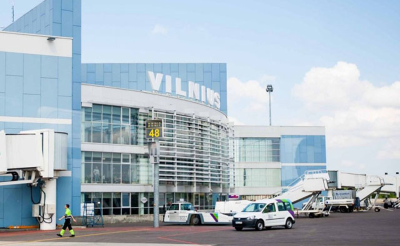 ვილნიუსის აეროპორტმა სავარაუდო ასაფეთქებელი ნივთიერების შესახებ ანონიმური შეტყობინება მიიღო