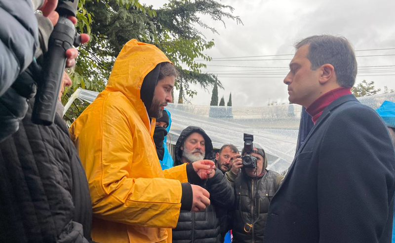 იოსელიანი: აქციის მონაწილეებს აქვთ სამინისტროს ეზოში კარვის გაშლის უფლება