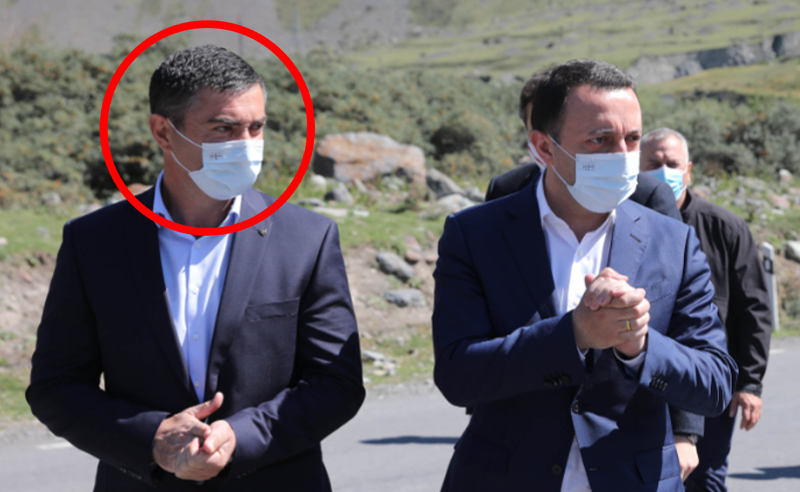 "ოცნების საარჩევნო ხელწერა, ხელისუფლება ძალადობას ახალისებს" - ოპოზიცია მერის მიერ მოქალაქის ცემაზე