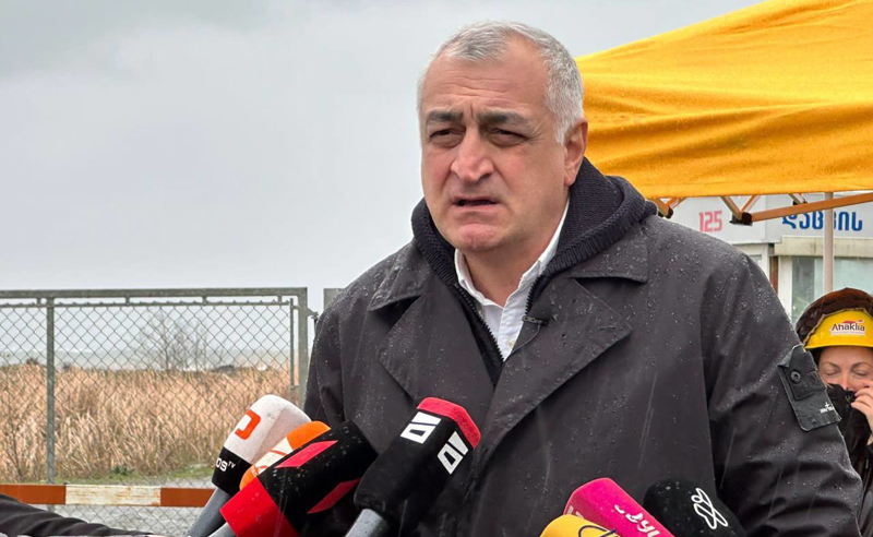 "ოცნებამ მოკლა ანაკლიის პორტი პროექტი, ჩვენ ავაშენებთ" - ხაზარაძის საგანგებო მიმართვა ანაკლიიდან 