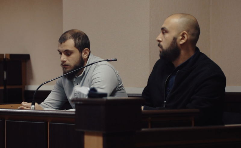 თავდაცვა უჩივის ჯარისკაცს, რომელმაც საკონტრაქტო სამსახური მძიმე სოციალური პირობების გამო მიატოვა და ოჯახის სარჩენად კურიერად მუშაობს