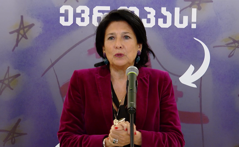 პრეზიდენტი: ჩიტმა მომიტანა ამბავი, რომ სპორტს თავისუფლებას ართმევენ