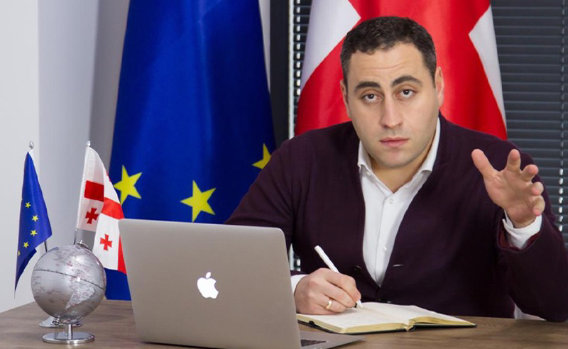 ვაშაძე კალაძეს: უხამსი ეპითეტებისგან თავი შეიკავე - გთავაზობ, დავსხდეთ ექსპერტებთან ერთად და კონკრეტული გეგმა დავსახოთ