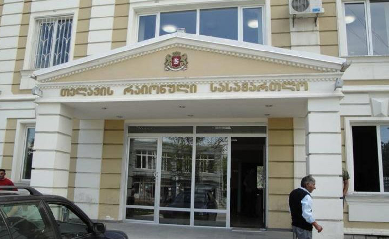 კახეთში, ბებიის გაუპატიურებაში ბრალდებული 26 წლის ბიჭი სასამართლომ გაამართლა