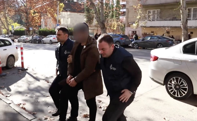 მოქალაქეს, მის შვილს და მეგობარს სცემა – ძალადობის ბრალდებით შსს-ს დაცვის პოლიციის ინსპექტორი დააკავეს