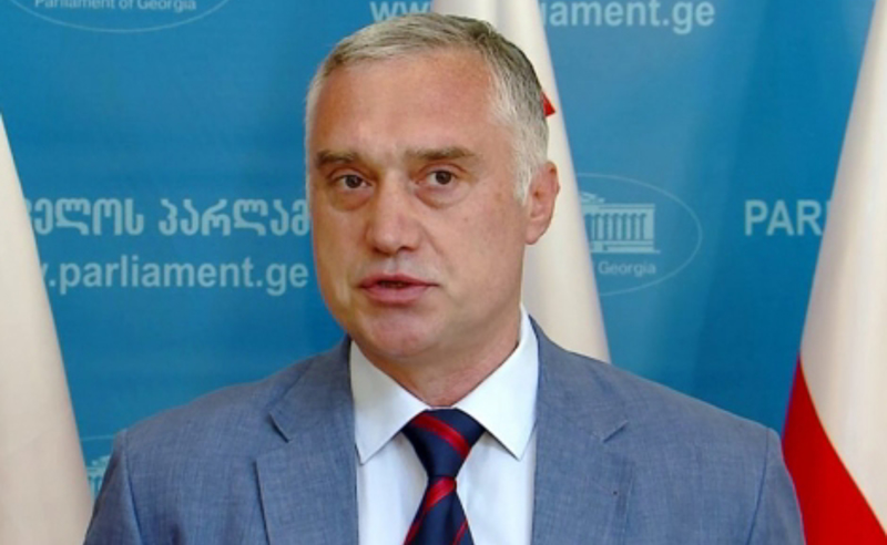 იმ ერთმა კაცმა, რომელიც რეალურად მართავს ამ სიტუაციას, ისურვა, ეს ქალი არ დამანახოთ ახლა სცენაზეო - ძიძიგური