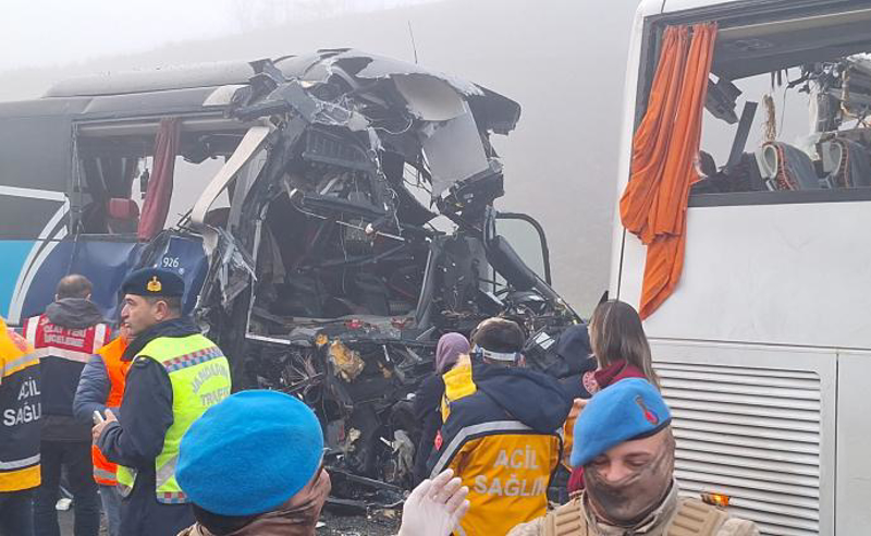 ავტოსაგზაო შემთხვევა თურქეთში - დაღუპულია 10 ადამიანი