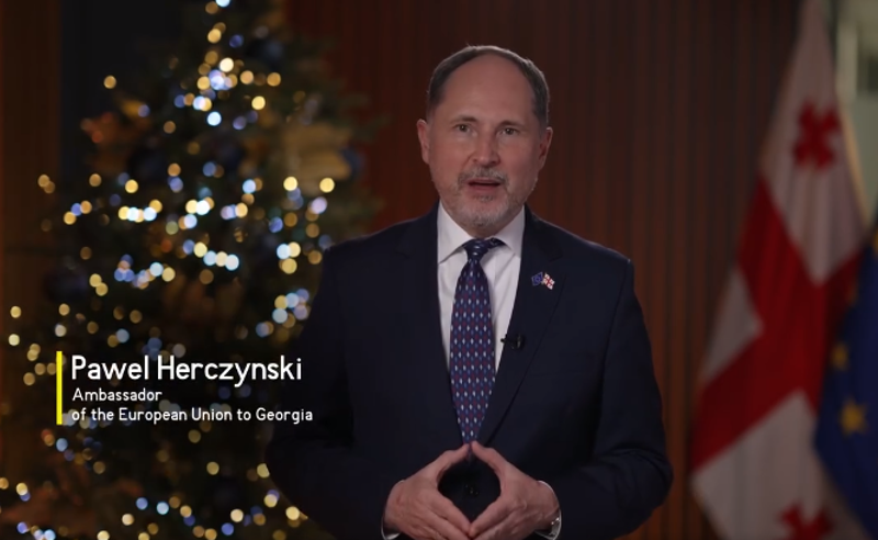 ჩემი საახალწლო სურვილი ახდა და საქართველო 2024 წელს EU-ს კანდიდატი ქვეყნის სტატუსით ხვდება - ჰერჩინსკის მილოცვა