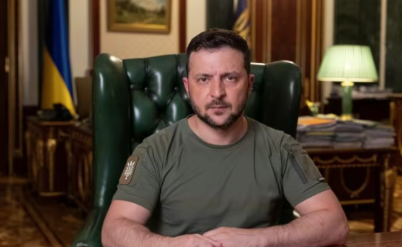 ოკუპანტები ახალი წლის დღეებში ქალაქების დაბომბვით უკრაინელების სულის გატეხვას ცდილობენ - ზელენსკი