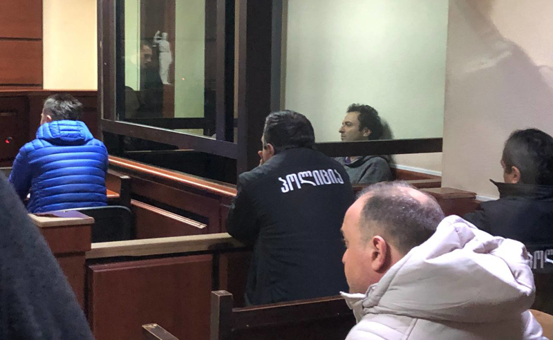 "ფსიქოლოგიური პრობლემები მაქვს" - ბანკზე თავდამსხმელის პირველი რეპლიკა