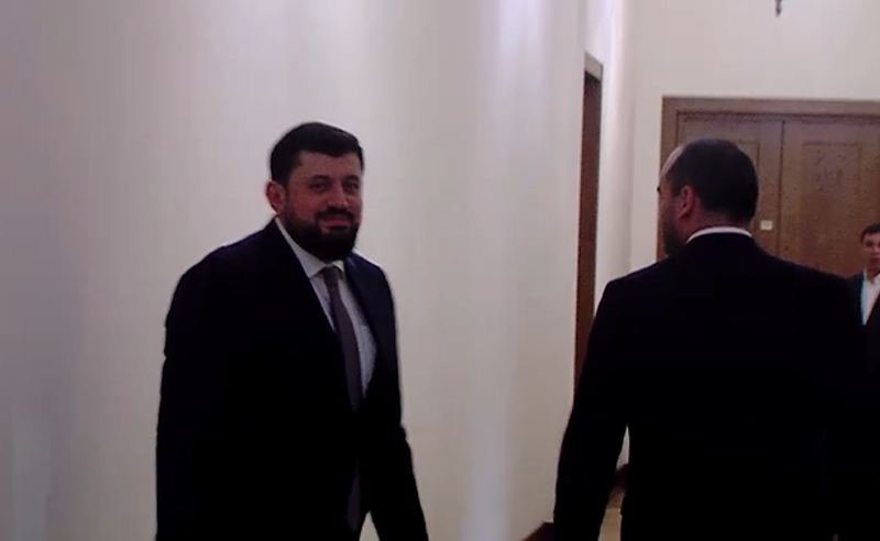 რომელი კორუფციული შემთხვევა გამოიძიეთ? - რას ამბობს რაჟდენ კუპრაშვილი
