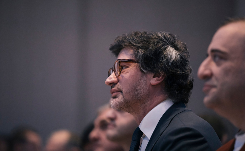 „ქართული ოცნება“ არავის ებრძვის,  თავს ვიცავთ - კახა კალაძე